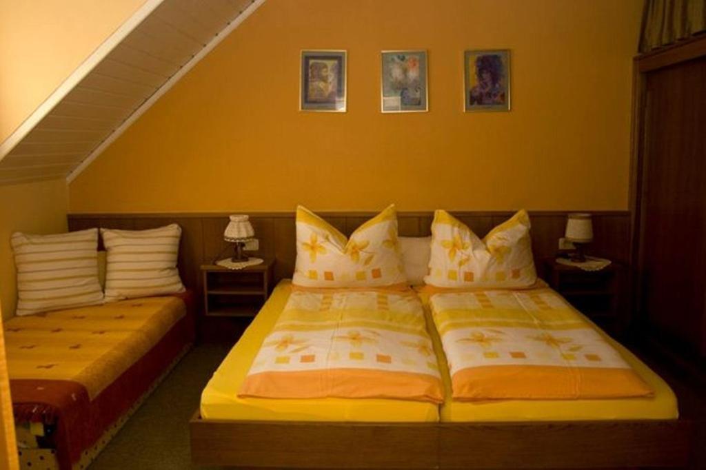 Zur Alten Schmiede Bad Kleinkirchheim Quarto foto