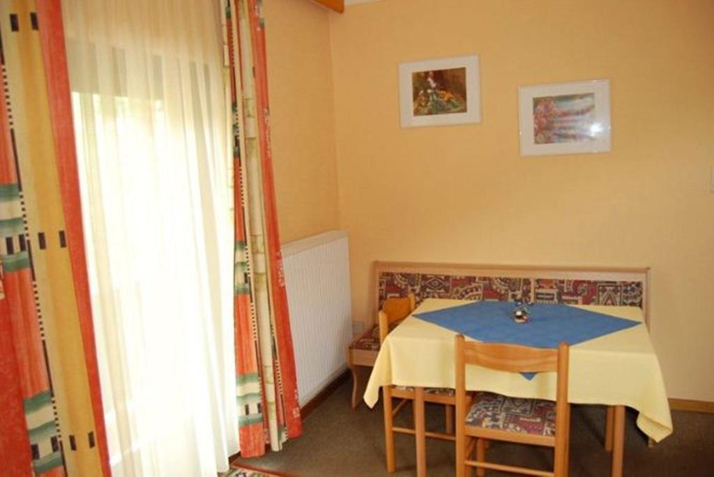 Zur Alten Schmiede Bad Kleinkirchheim Quarto foto